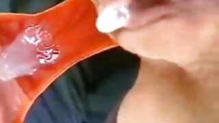 Tenn meitenes kļūst kailas uz Shycam