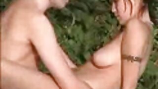 Cutie dara blowjob un lec uz gailis ar savu shaved incītis