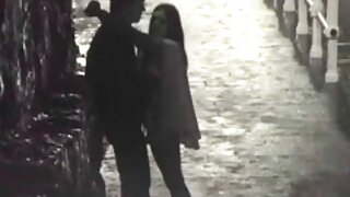 Sekss ar krūtīm MILF un minets