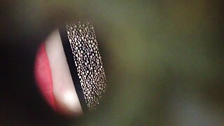 Pilnīgi dabiska pusaudžu pozēšana