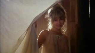 Mana meitene zina savu ceļu ap peni