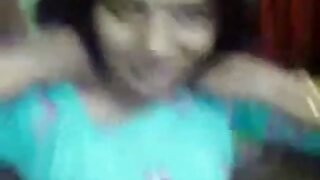 Tik skaista vjetnamiešu amerikāņu draudzene izveido awezone tīmekļa kameru jautru seksa video